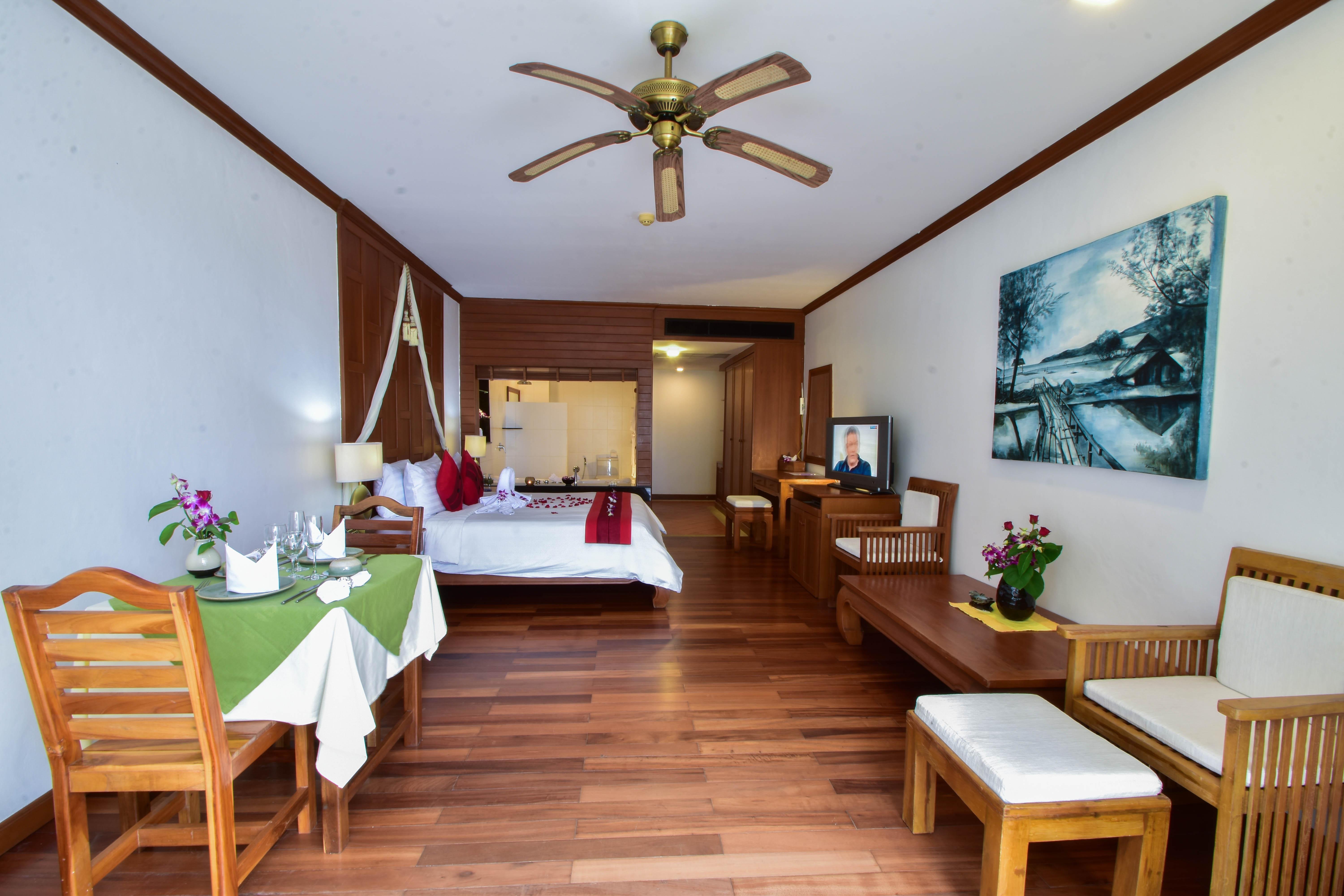 Layalina Hotel Kamala Beach Exterior foto